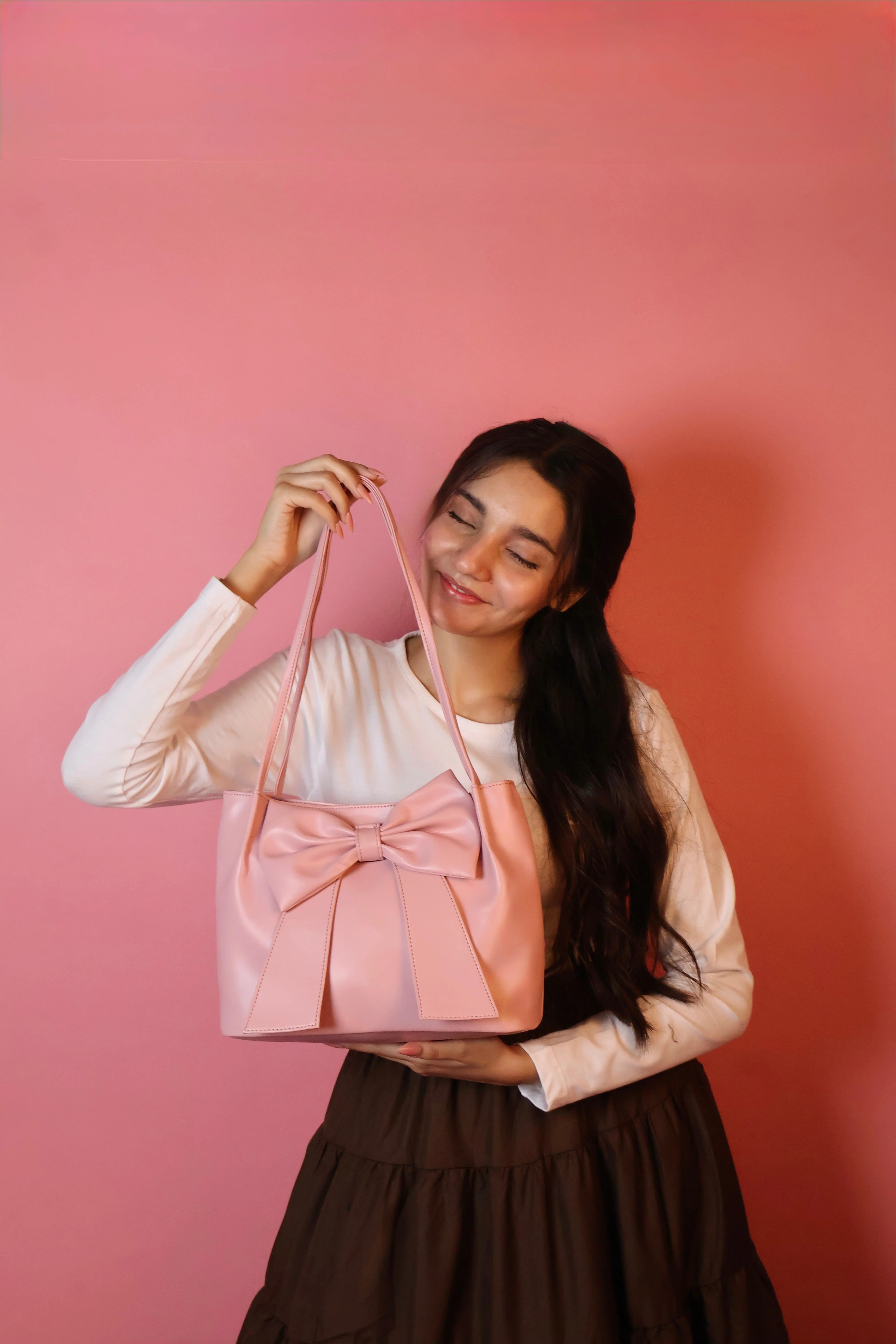 Pink Soft Bow Hand Bag - Image 6